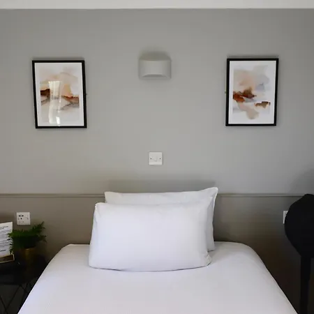 Howard Winchester Hotel-2